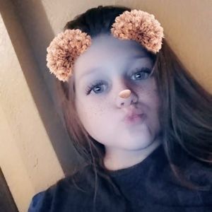 Meet your Posher, Rebecca